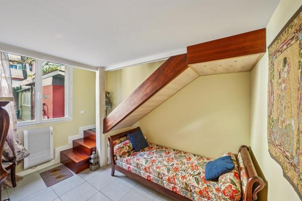 Talence Mairie – Maison de charme avec jardin, studio indépendant et garage double