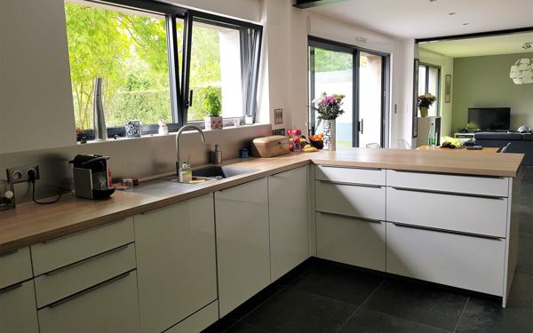 Maison à vendre    6 pièces • 205,86 m2 Thionville