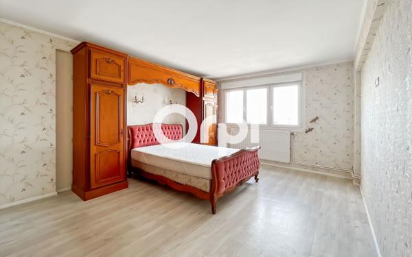 Appartement à vendre    4 pièces • 108 m2 Arras