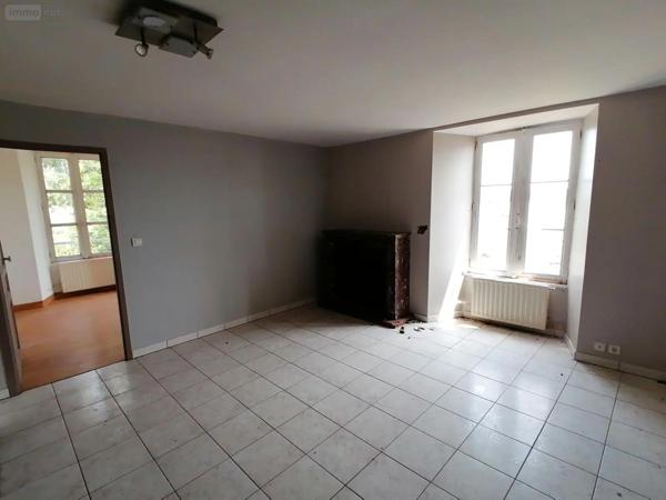 Achat - Immeuble Bain-de-Bretagne 35470 10 pièces 321 m 2 1062 m 2