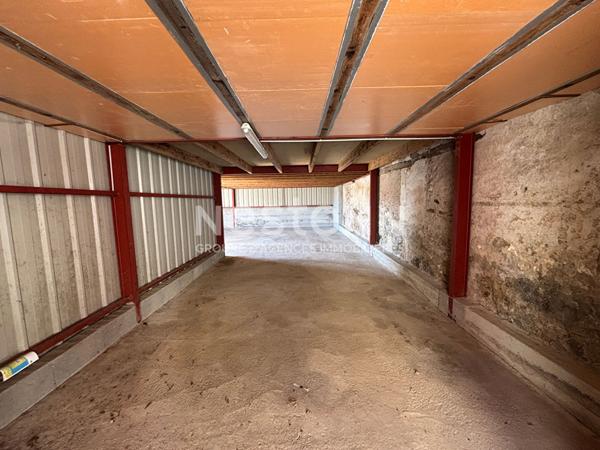 Entrepôt à vendre à LYS HAUT LAYON - Opportunité rare - D6036