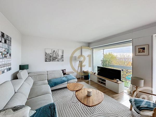 Appartement F5 à vendre  4 pièces - 105,50 m2 VERSAILLES - 78