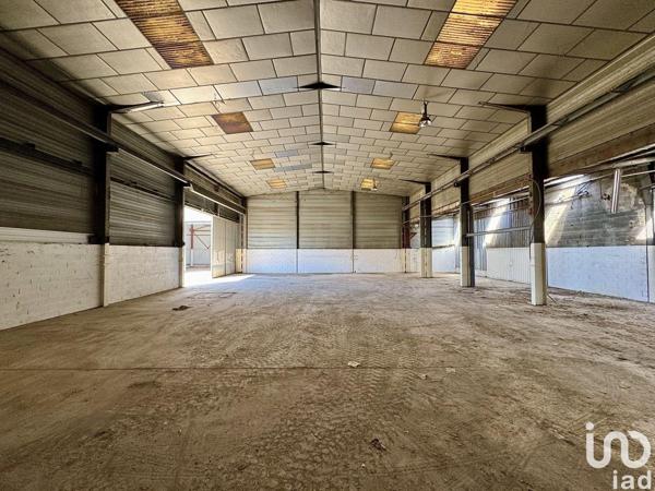 Location hangar 500 m² Orange