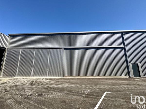 Location hangar 500 m² Orange