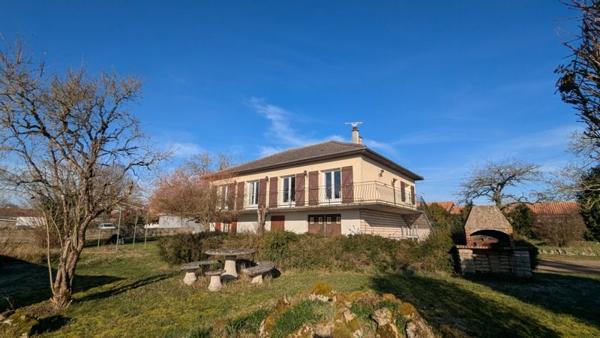 Maison à vendre |  Saint-Benoît |  5 pièces | 148 m²