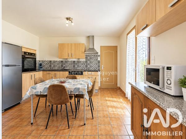 Maison à vendre 5 pièces 126 m² Artigues-près-Bordeaux