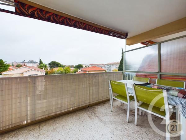 Appartement T4 à vendre  4 pièces - 78,64 m2 LA GARDE - 83