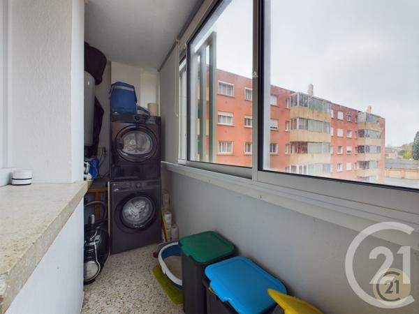Appartement T4 à vendre  4 pièces - 78,64 m2 LA GARDE - 83
