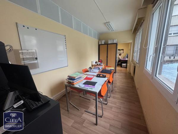 Fonds de commerce à vendre 49.65m²