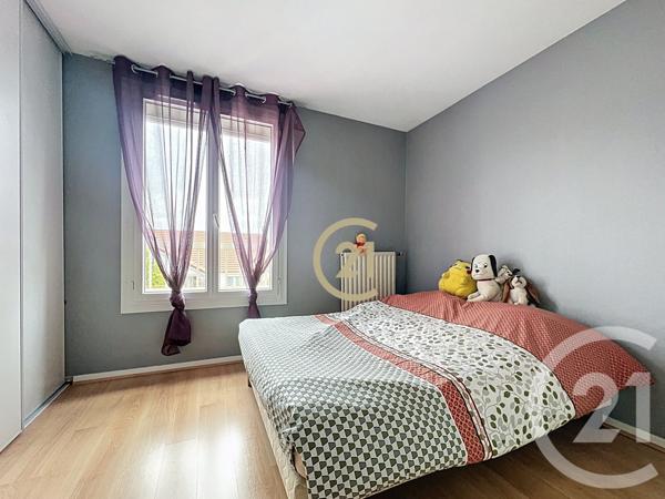 Maison à vendre  7 pièces - 137,90 m2 VAUREAL - 95