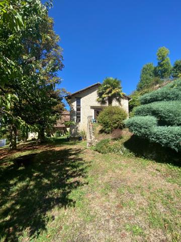 Propriété avec deux habitations