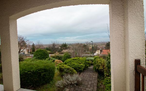 Maison à louer    5 pièces • 117,97 m2 Gratentour