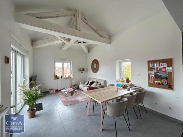 Appartement à louer 4 pièces 75m²