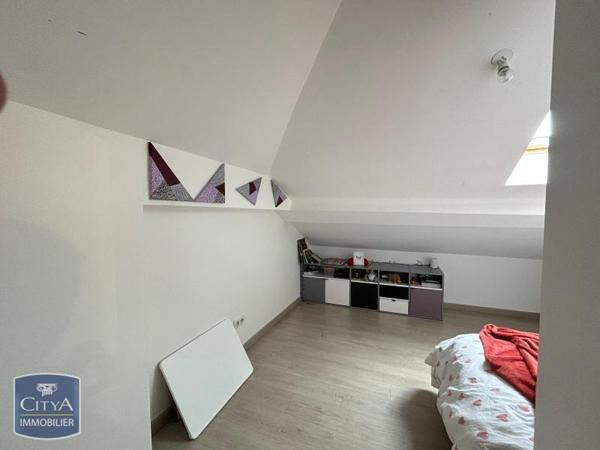 Appartement à louer 4 pièces 75m²