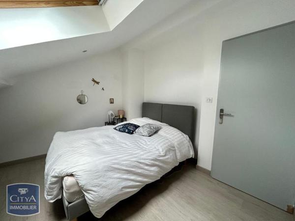 Appartement à louer 4 pièces 75m²