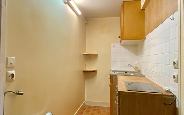 Appartement à vendre    2 pièces • 25,03 m2 Versailles