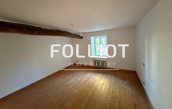 A vendre - Maison DANGY- Possibilités d'acquérir 1 hectare supplémentaire.