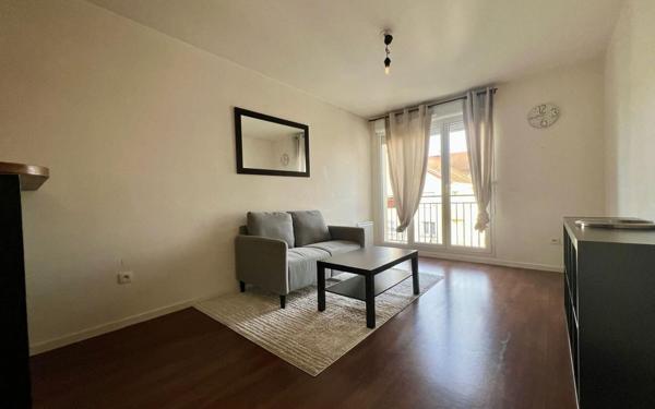 Appartement à louer    2 pièces • 41,18 m2 Saint-Ouen-l'Aumône