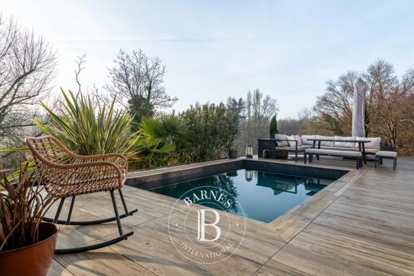 Sainte-Foy-lès-Lyon, Maison 5 Chambres -  212 m² à vendre