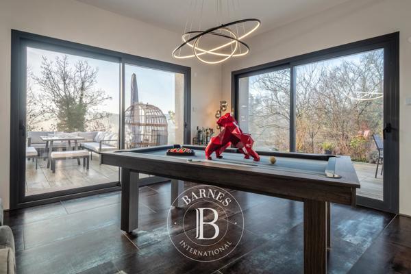 Sainte-Foy-lès-Lyon, Maison 5 Chambres -  212 m² à vendre