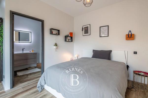 Sainte-Foy-lès-Lyon, Maison 5 Chambres -  212 m² à vendre