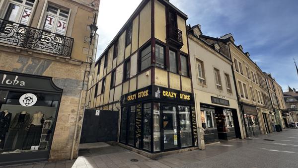 Immeuble
                                                                                                                                                
                                                                                                                                                
                                                                                                                                                
                                                    
                                                                                                                                                                                                                                                                                                                        100  m²                                                                                                                                                                                                         2 etage(s)