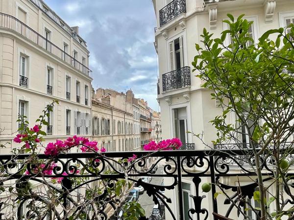 Élégance Haussmannienne au coeur de Toulon - Appartement de 152 m² avec balconnet, Haute Ville