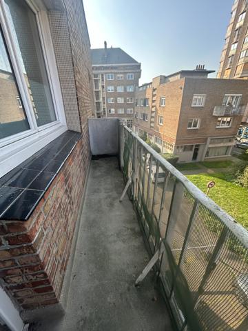 Appartement
                                                                                                                                                                                                                                                                                                                        3 pièce(s)                                                                                                                                                                                                          2 chambre(s)                                                                                                                                                                                                          67  m²
