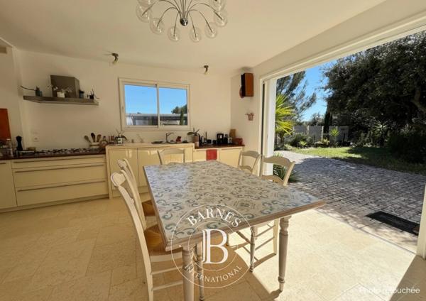 Saint-Gély-du-Fesc, Maison 4 Chambres -  240 m² à vendre