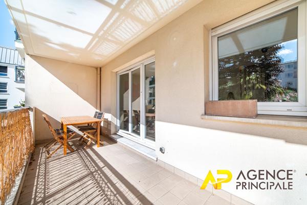 Appartement La Garenne Colombes 3 pièces 64.25 m2 €525 000 ** - Référence 445CLR