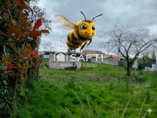 Terrain constructible (?> 200m2) et piscinable