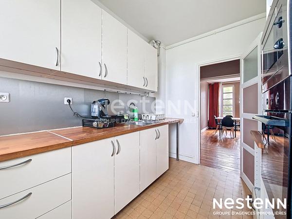 À vendre appartement 4 pièces de 80m² proche gare à Saint Cyr l'École