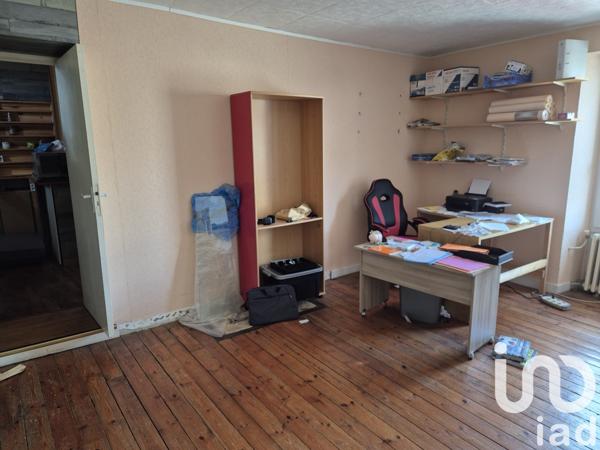 Maison 7 pièces de 200 m² à Callac (22160)