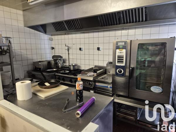 Maison 7 pièces de 200 m² à Callac (22160)