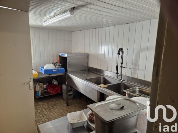 Maison 7 pièces de 200 m² à Callac (22160)