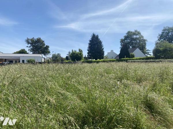 Centre de BESNE, terrain à bâtir 752m²