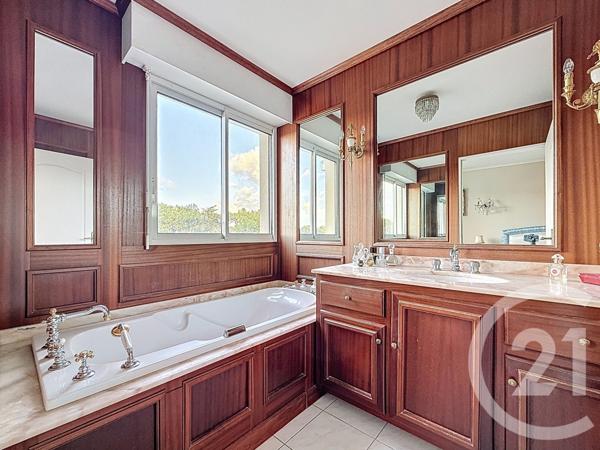 Appartement F4 à vendre  4 pièces - 90 m2 LA BAULE - 44