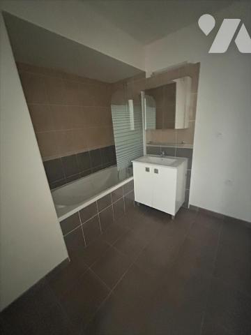 Lorient , T3 avec terrasse