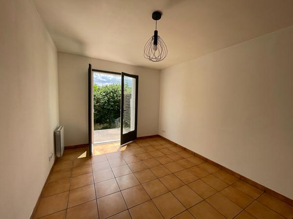 Appartement Breuillet 1 pièce(s) 29 m2