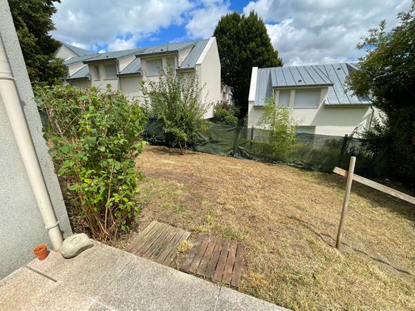 Appartement Breuillet 1 pièce(s) 29 m2