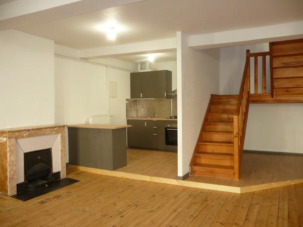 MONTBRISON CENTRE VILLE MAGNIFIQUE DUPLEX DE 88 M² AVEC GARAGE REFAIT A NEUF Montbrison (42600)