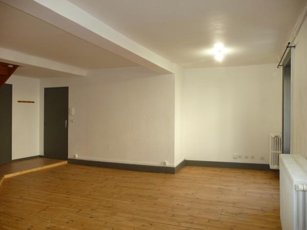 MONTBRISON CENTRE VILLE MAGNIFIQUE DUPLEX DE 88 M² AVEC GARAGE REFAIT A NEUF Montbrison (42600)