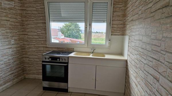 Appartement à louer à Courrières dans le Pas-de-Calais (62710), ref : 62032-L830