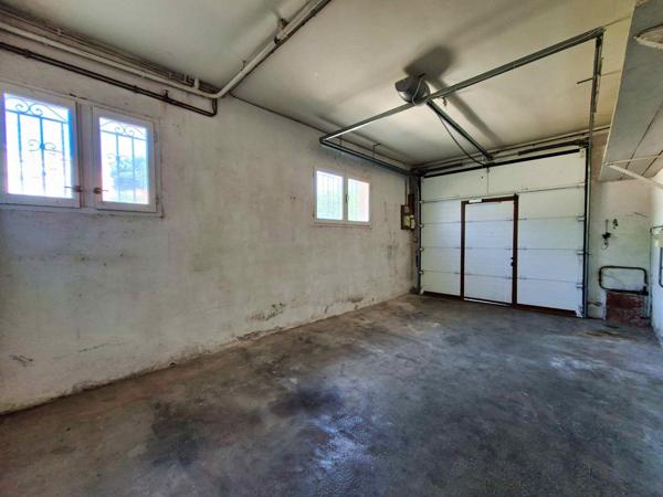 Maison 3 faces à rénover