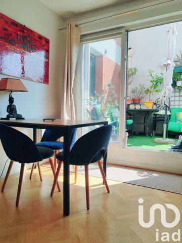 Apartment for sale 3 rooms 64 m² Bois-Colombes