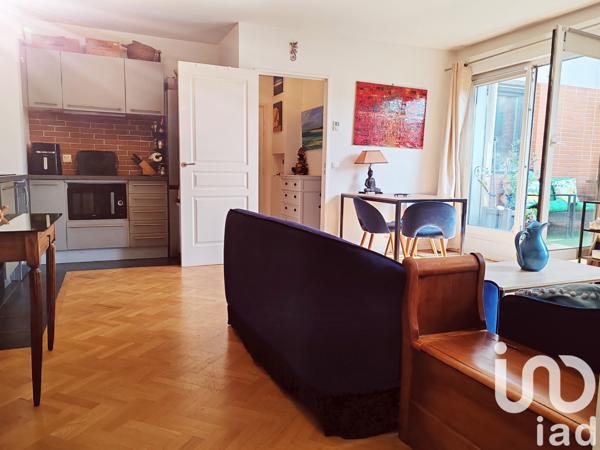 Apartment for sale 3 rooms 64 m² Bois-Colombes