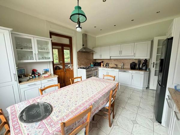 Vente Maison 5 pièces 187 m2 à Ballaison