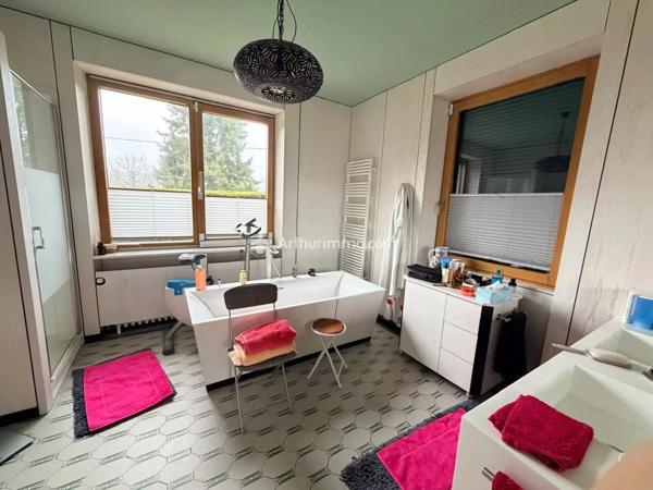 Vente Maison 5 pièces 187 m2 à Ballaison