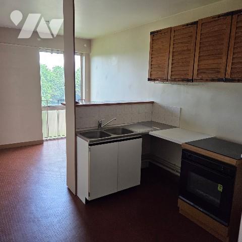 APPARTEMENT - VUE HORTILLONAGES - RESIDENCE BEAUVILLE