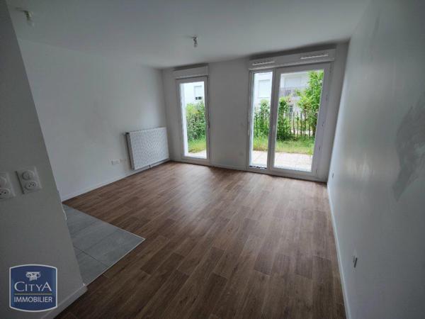 Appartement à louer 1 pièce 27.99m²